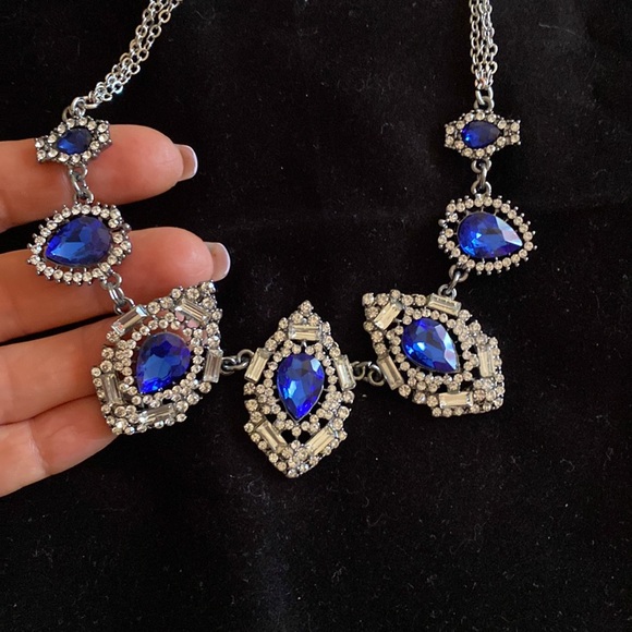 Jewelry necklace with blue crystal like sapphire and Swarovski. - Picture 2 of 7